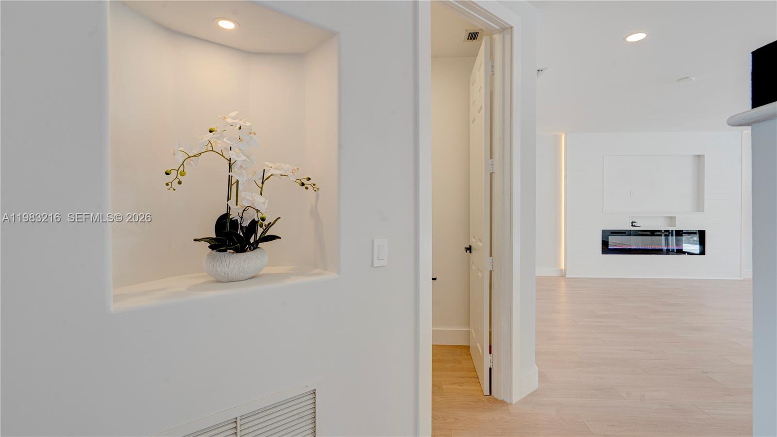 CUTLER CAY - Residential Lease