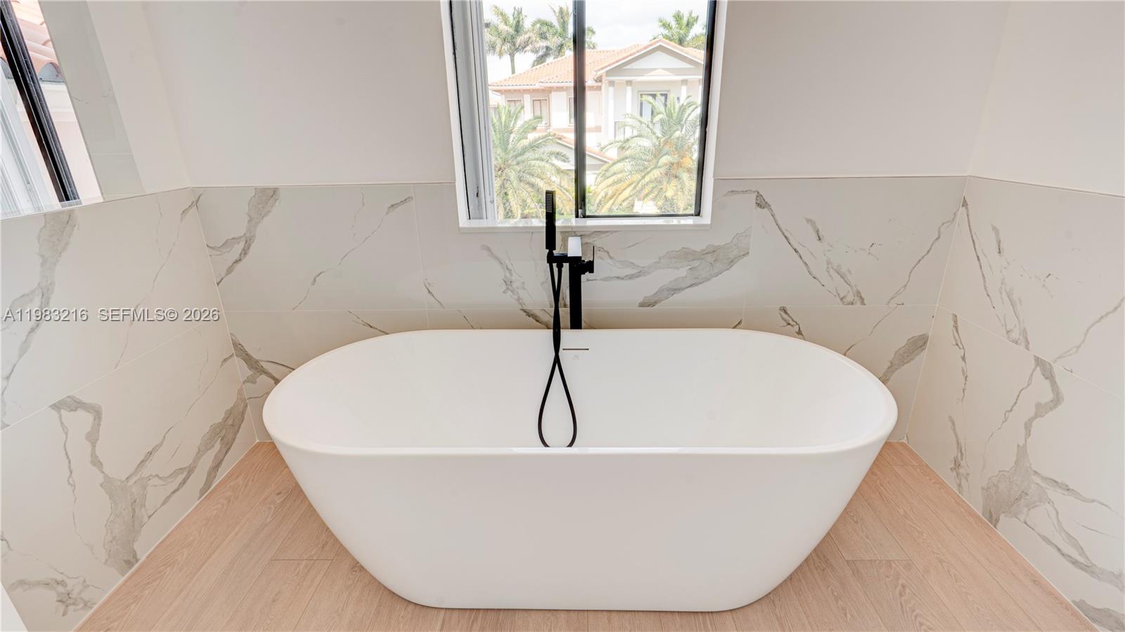 CUTLER CAY - Residential Lease