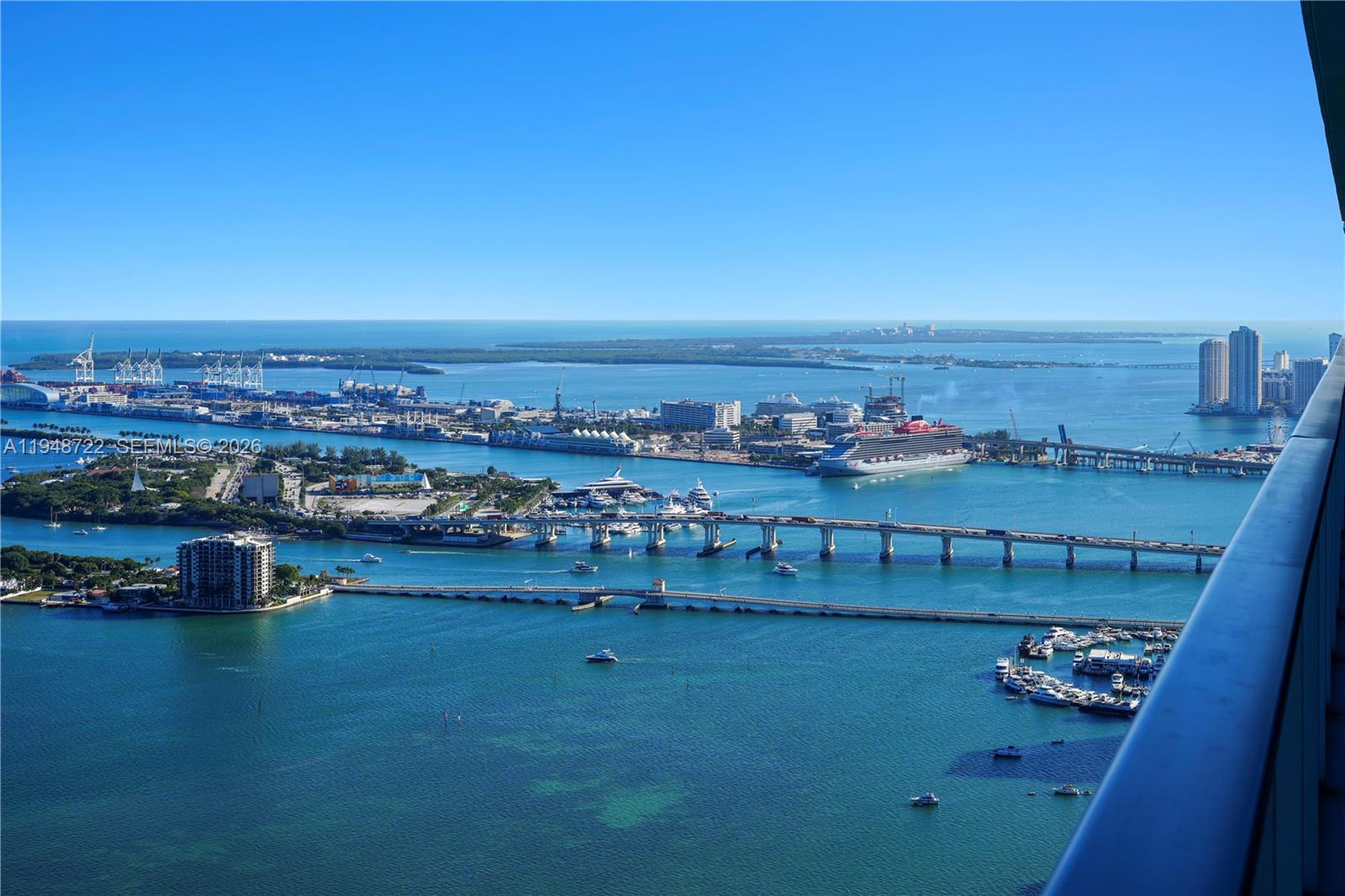 Bay Breeze - Residential