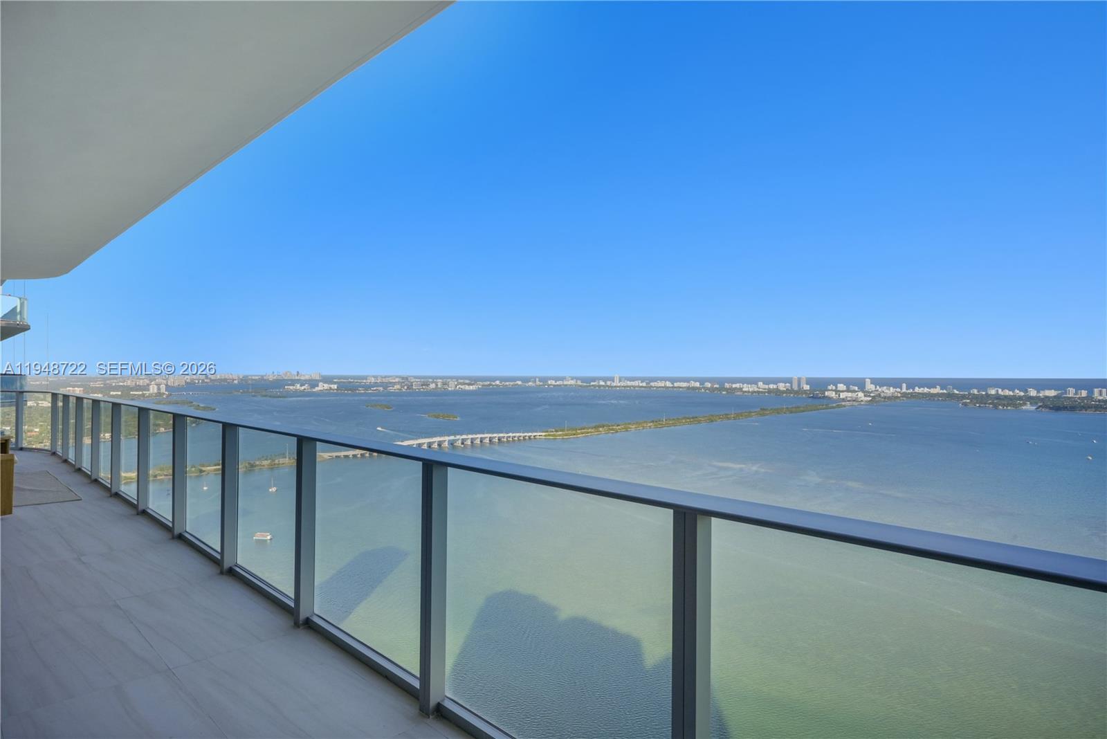 Bay Breeze - Residential