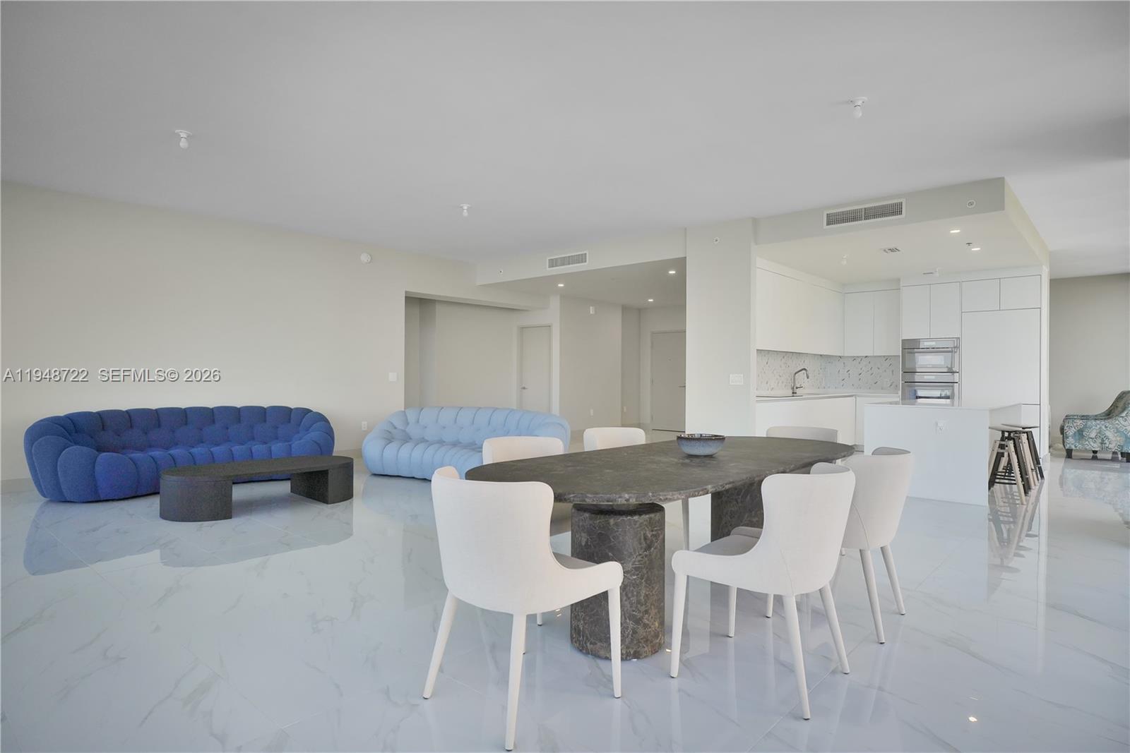 Bay Breeze - Residential