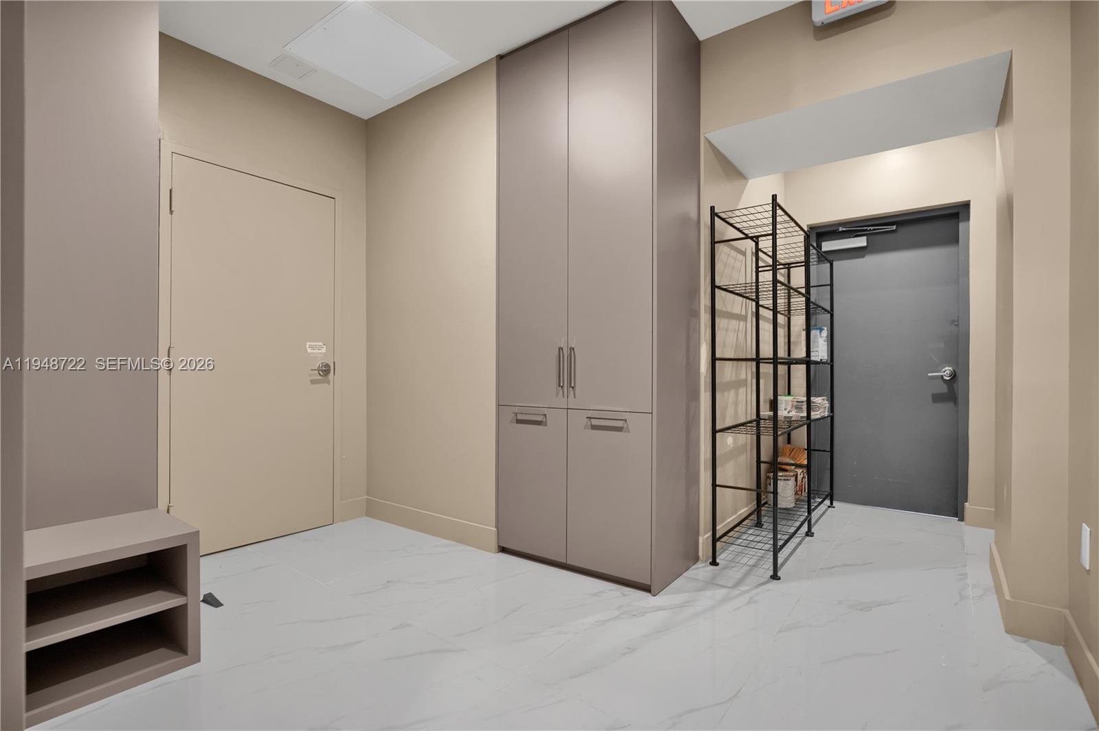 Bay Breeze - Residential