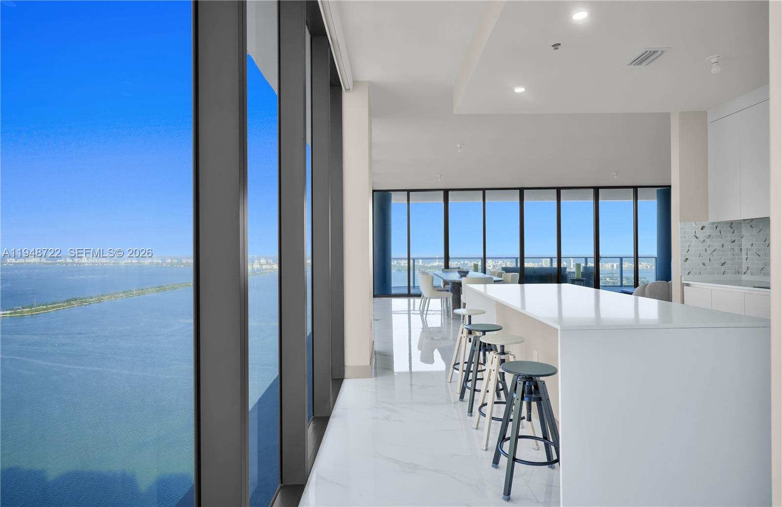 Bay Breeze - Residential