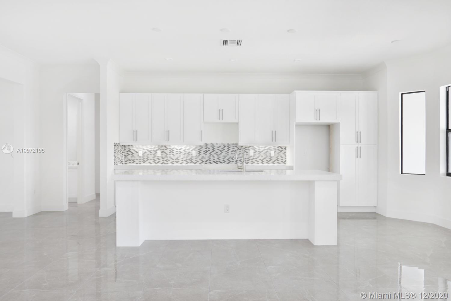 MARLIN ESTATES - Residential