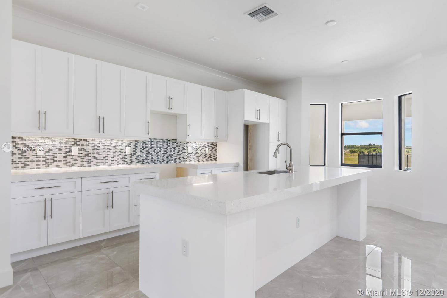 MARLIN ESTATES - Residential