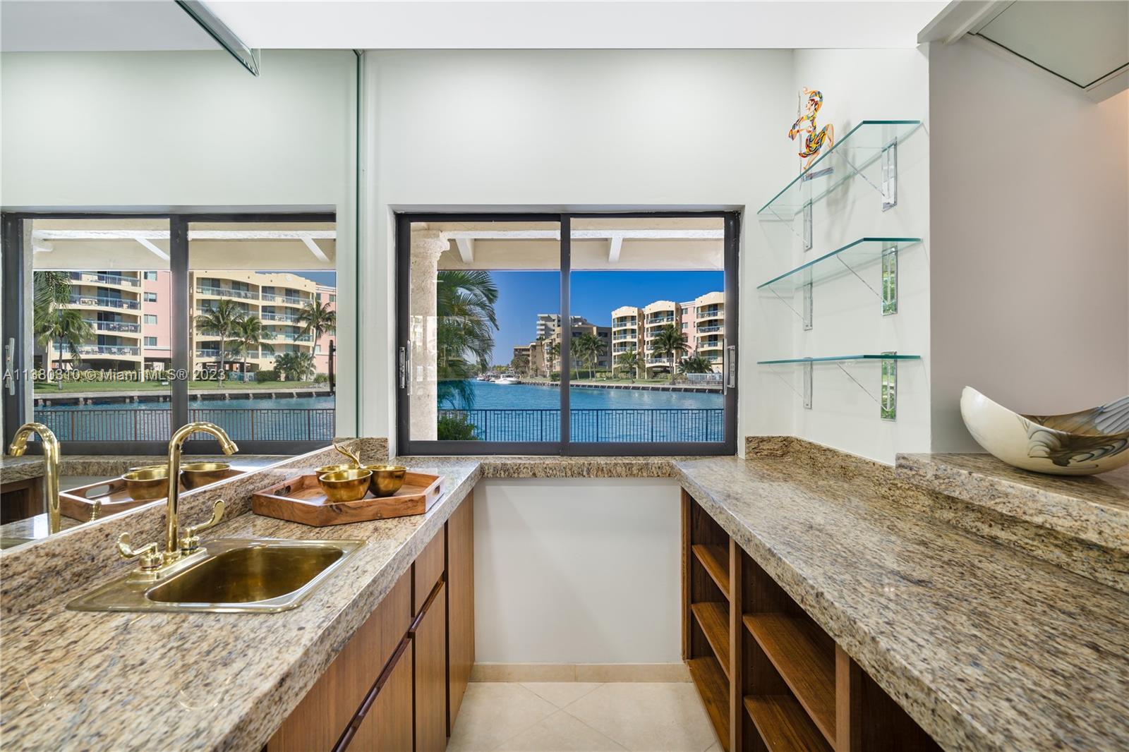 GOLDEN ISLES SEC A REV PL - Residential