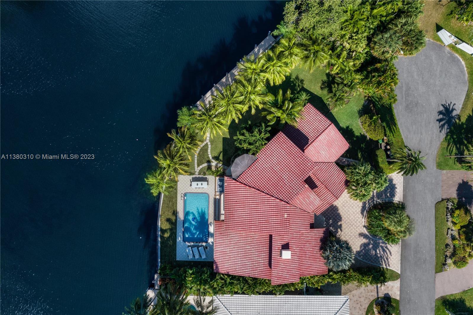 GOLDEN ISLES SEC A REV PL - Residential