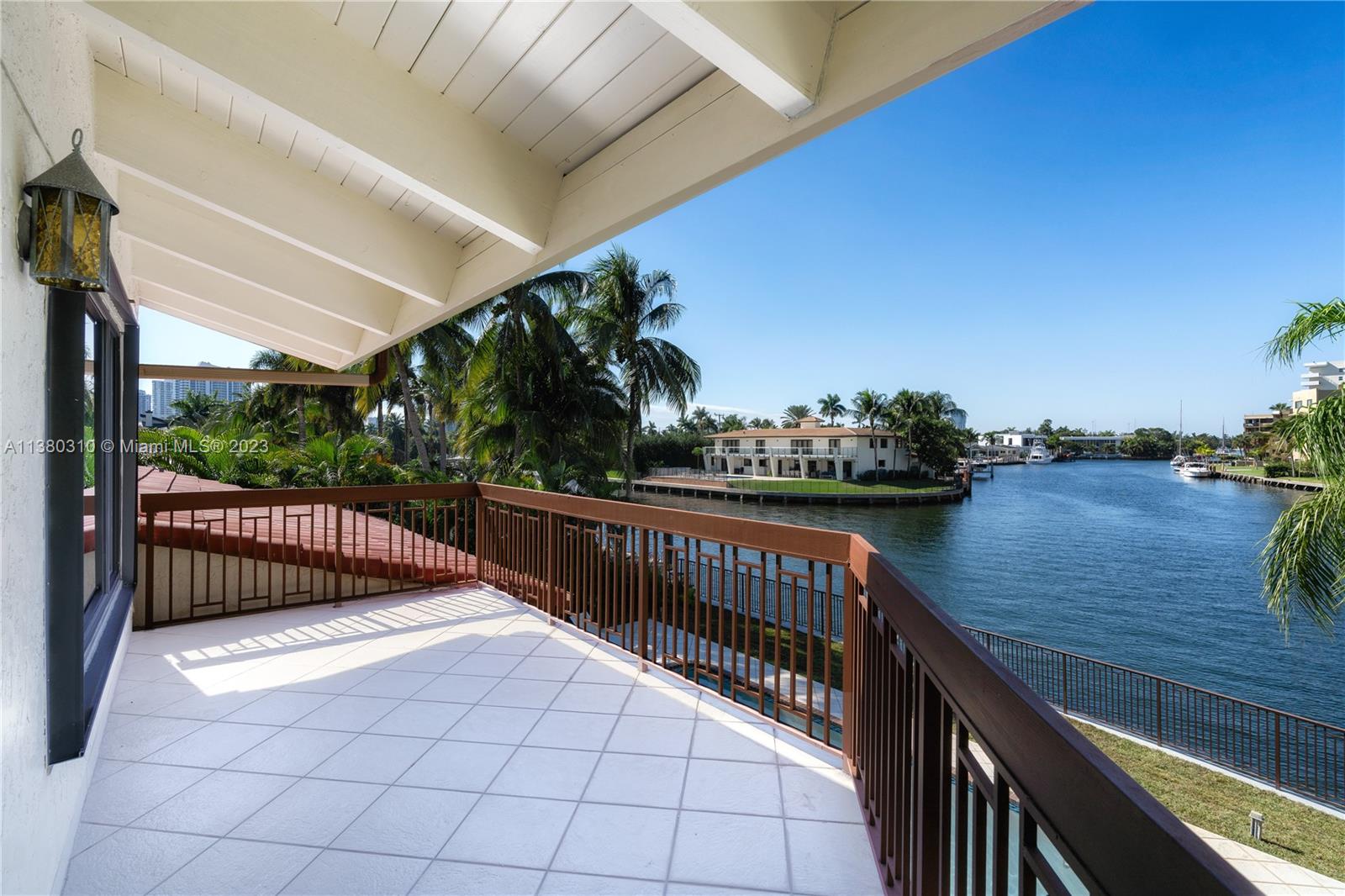 GOLDEN ISLES SEC A REV PL - Residential