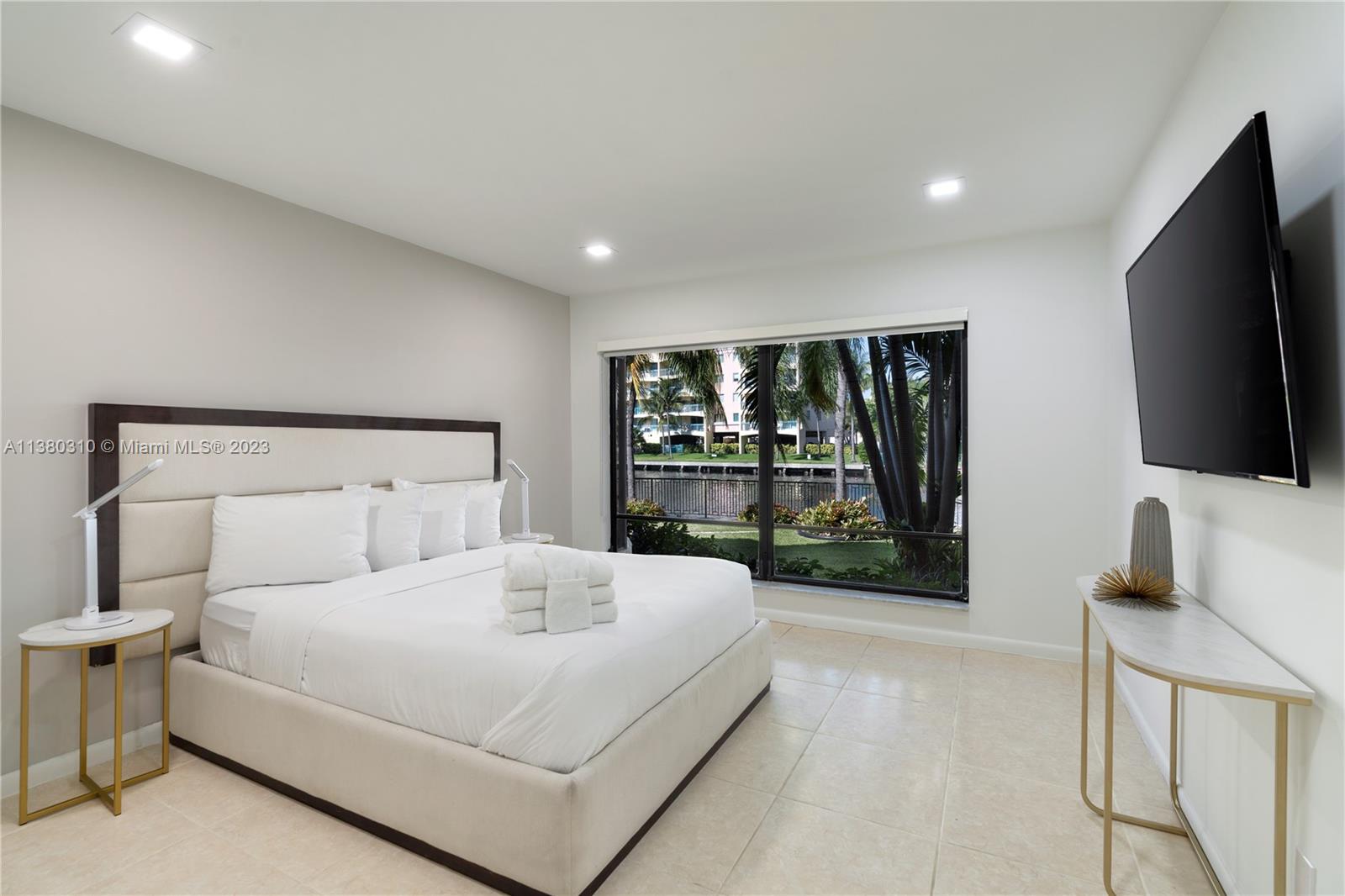 GOLDEN ISLES SEC A REV PL - Residential