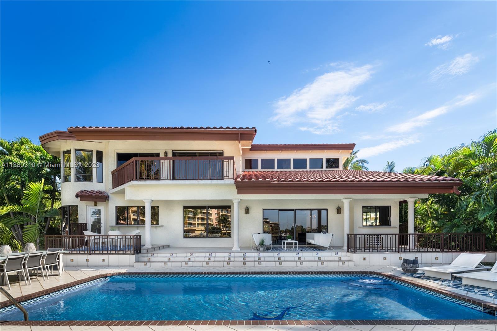 GOLDEN ISLES SEC A REV PL - Residential