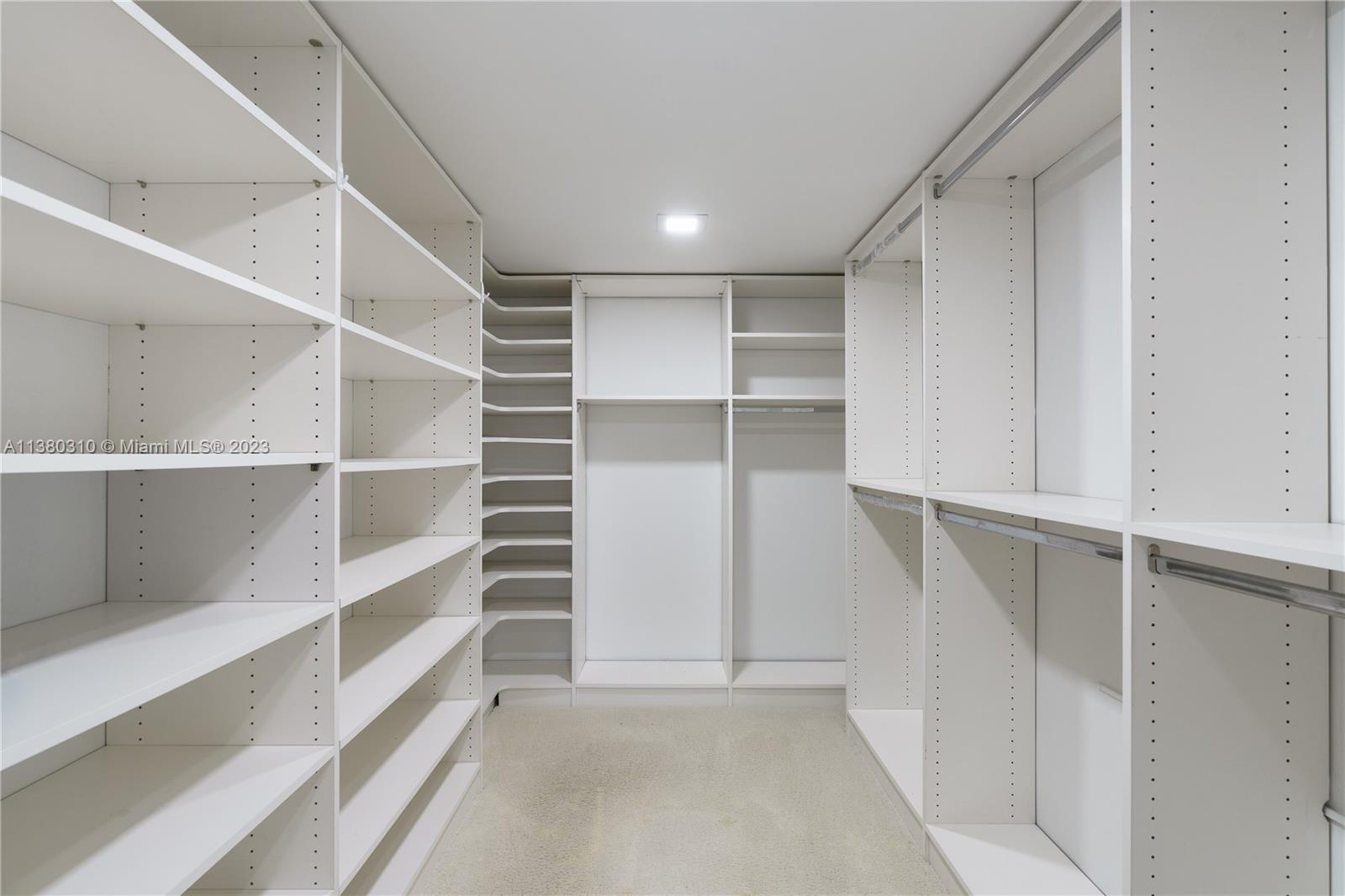 GOLDEN ISLES SEC A REV PL - Residential