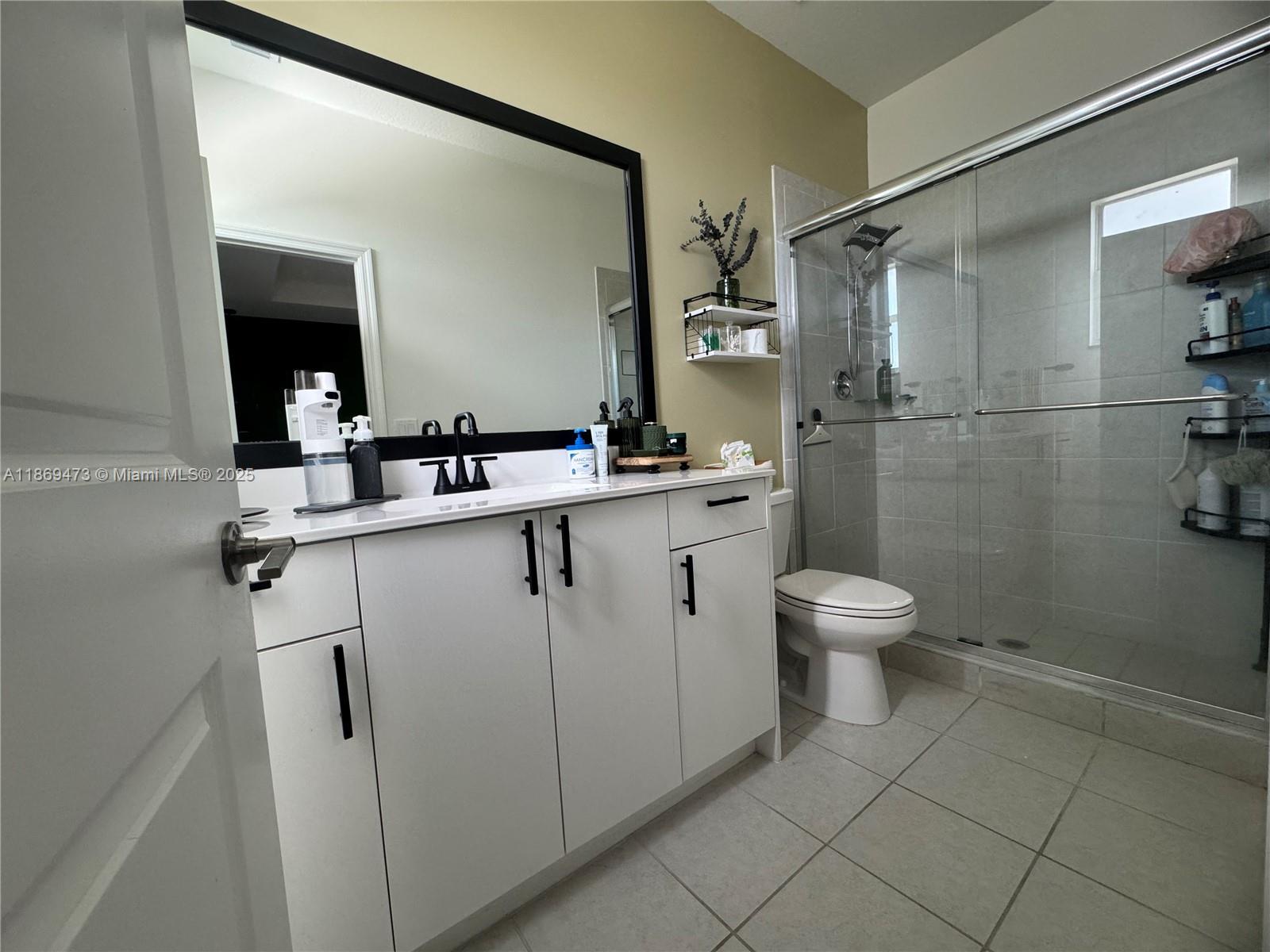 BISCAYNE ENTRADA 2ND REV - Residential