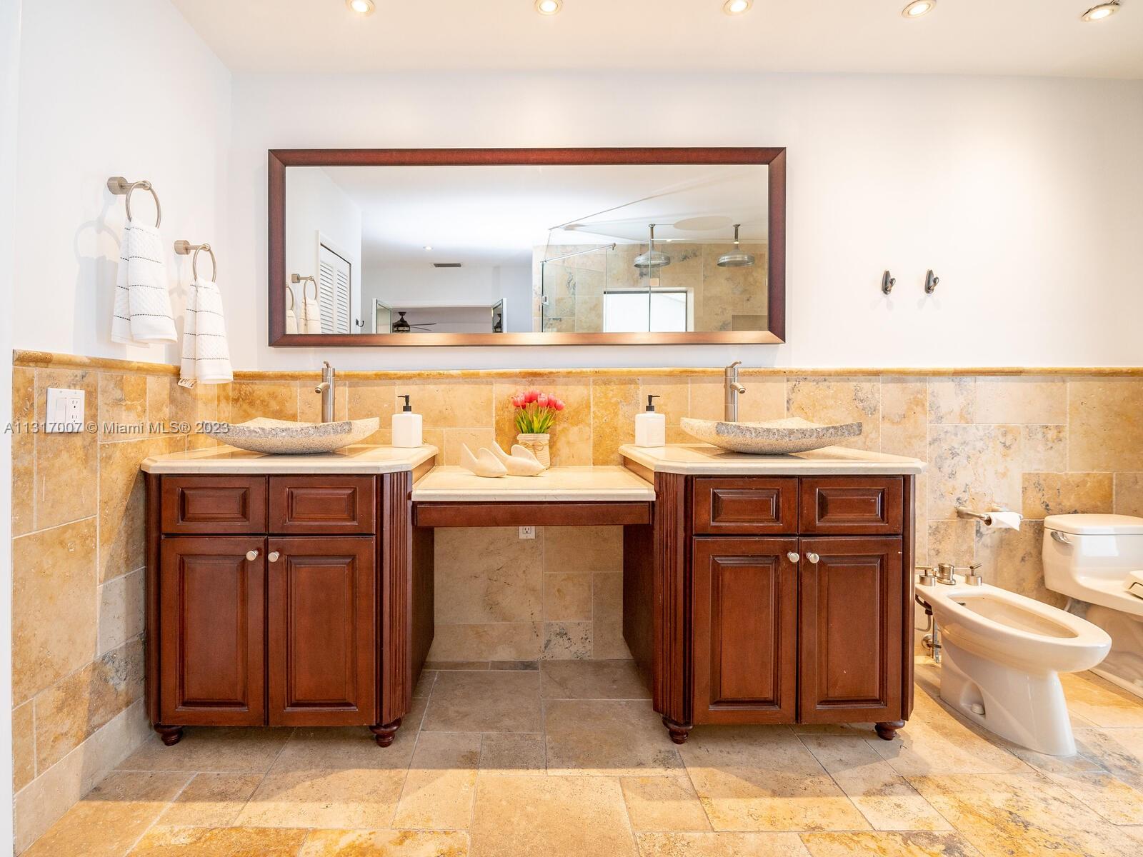 SPANISH VILLAS - Residential