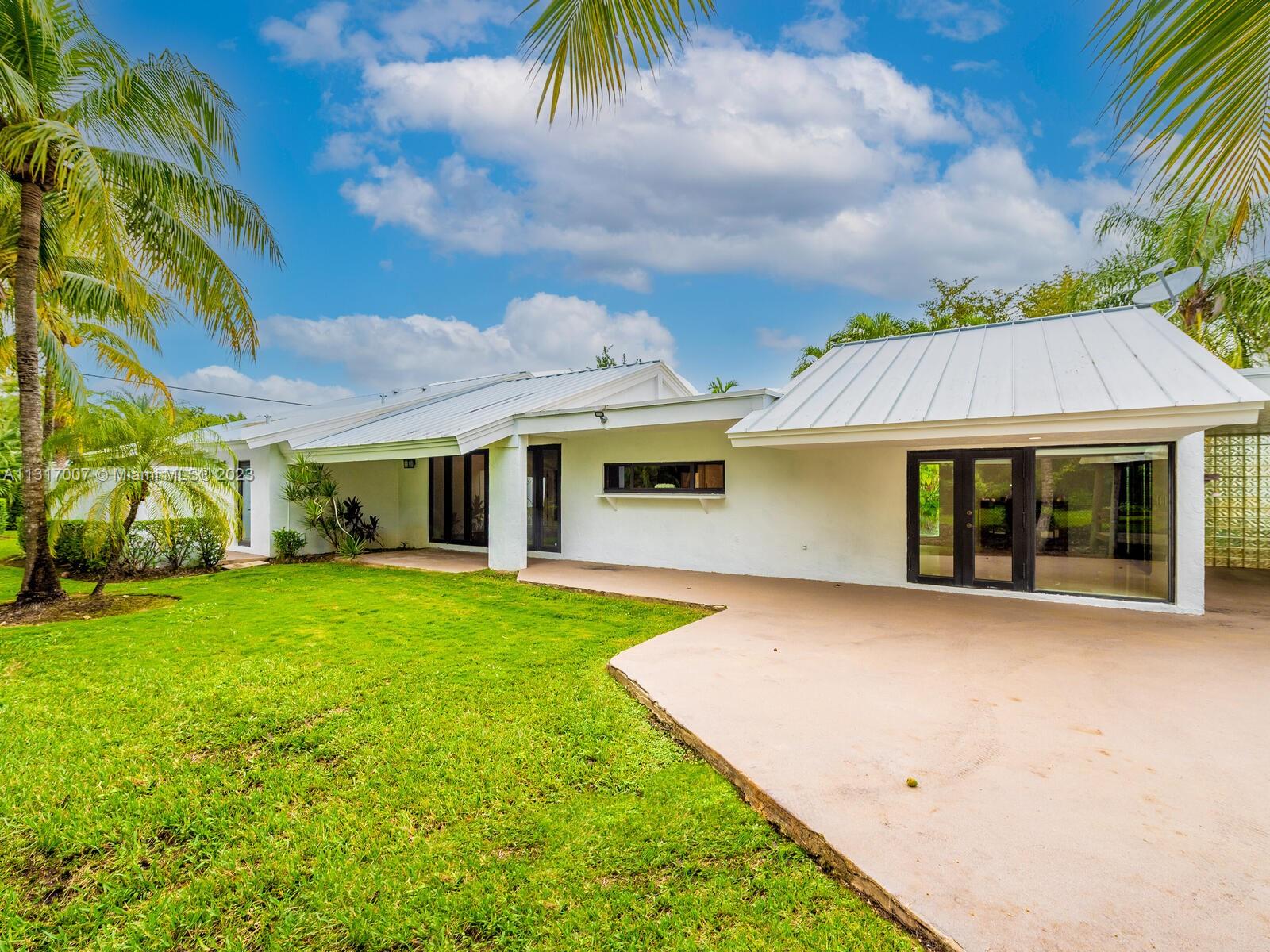 SPANISH VILLAS - Residential