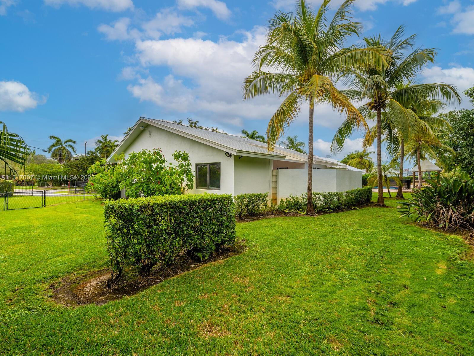 SPANISH VILLAS - Residential