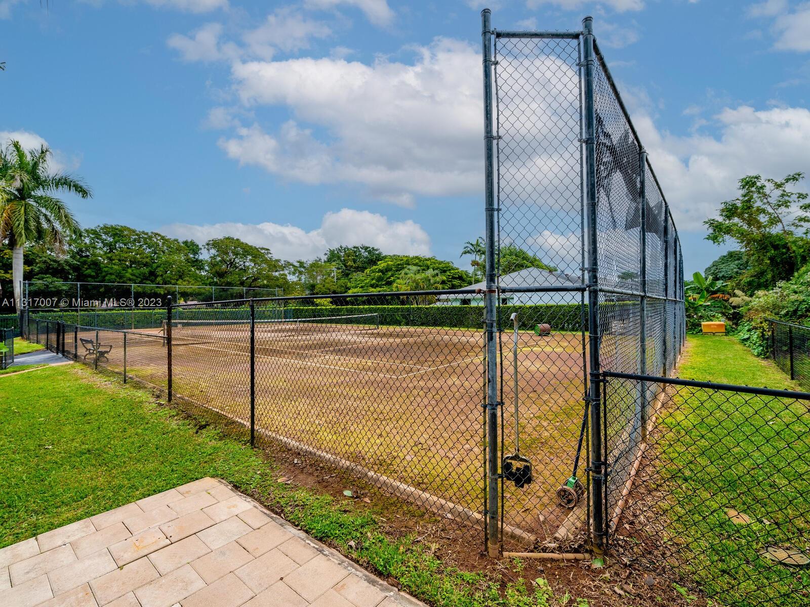 SPANISH VILLAS - Residential