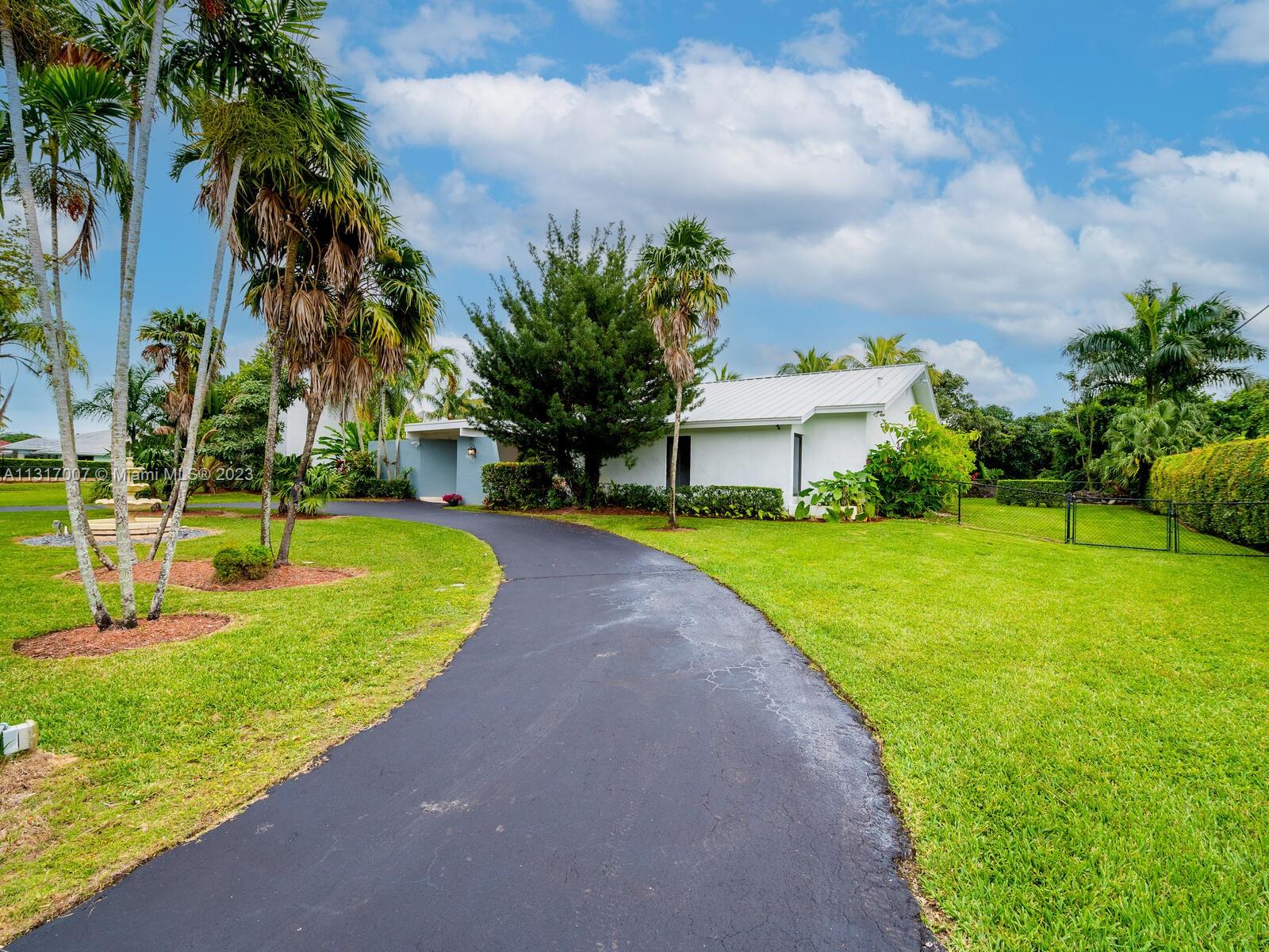 SPANISH VILLAS - Residential