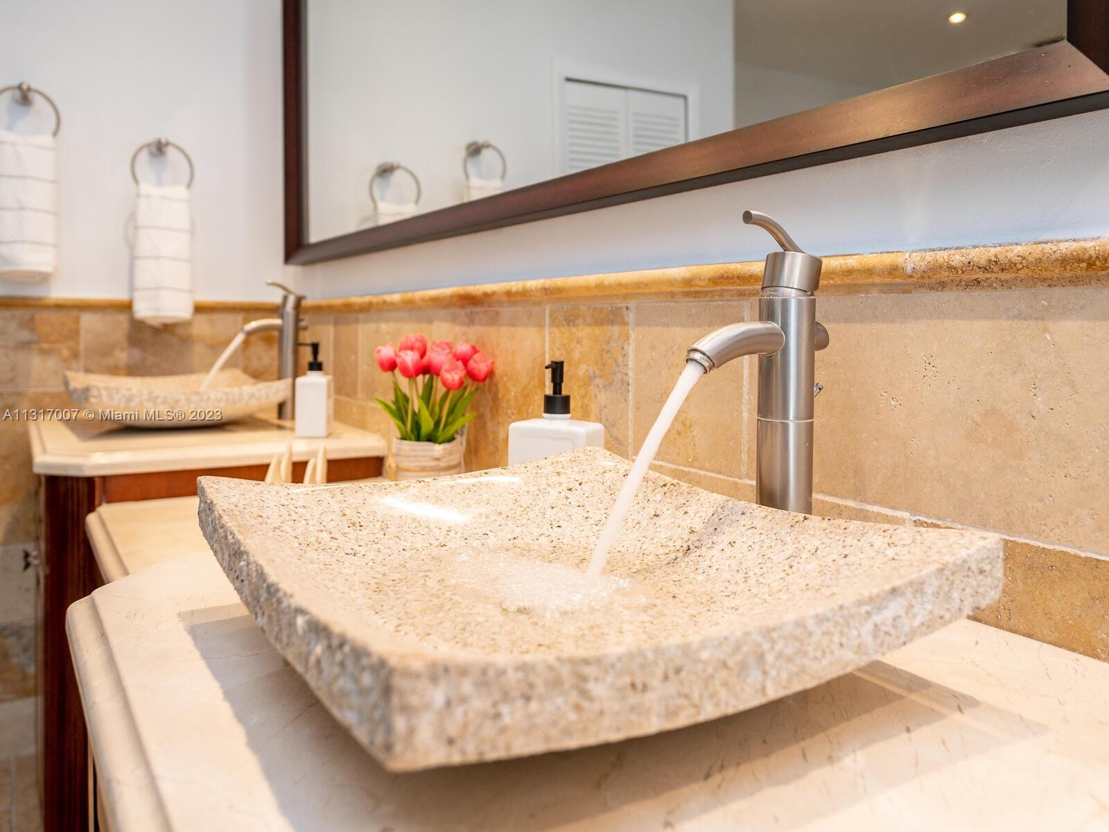 SPANISH VILLAS - Residential