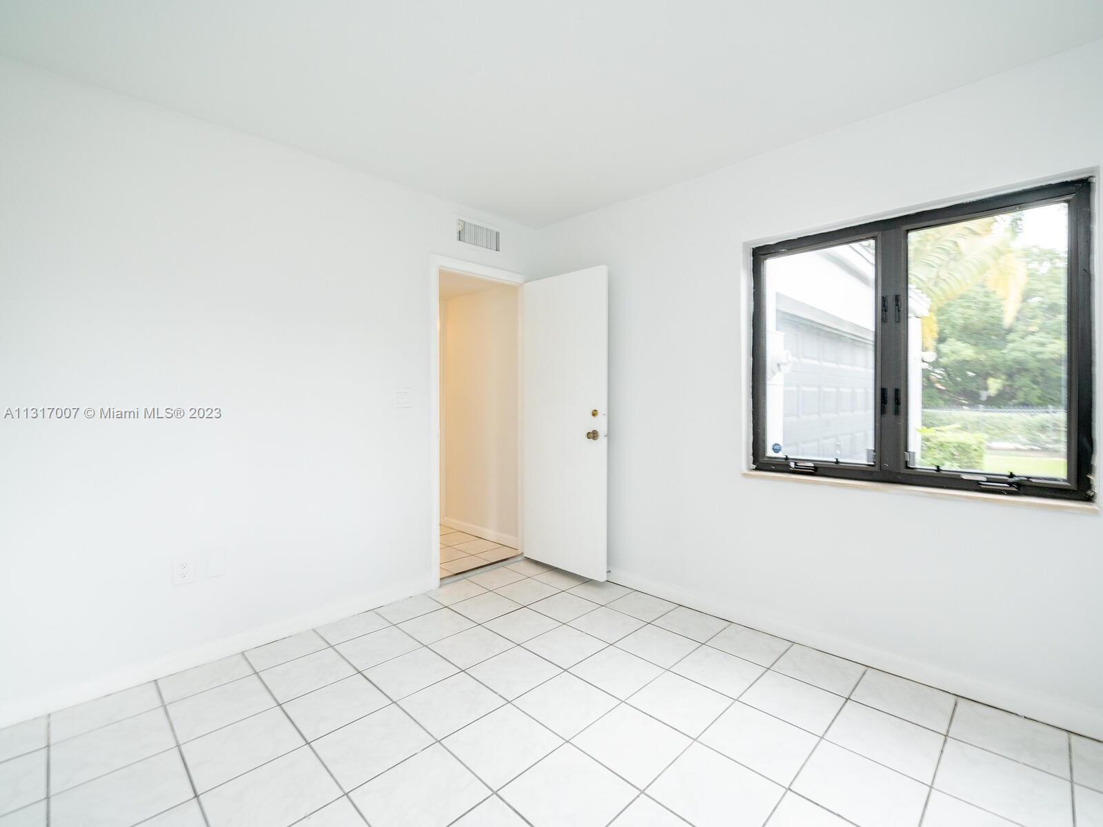 SPANISH VILLAS - Residential