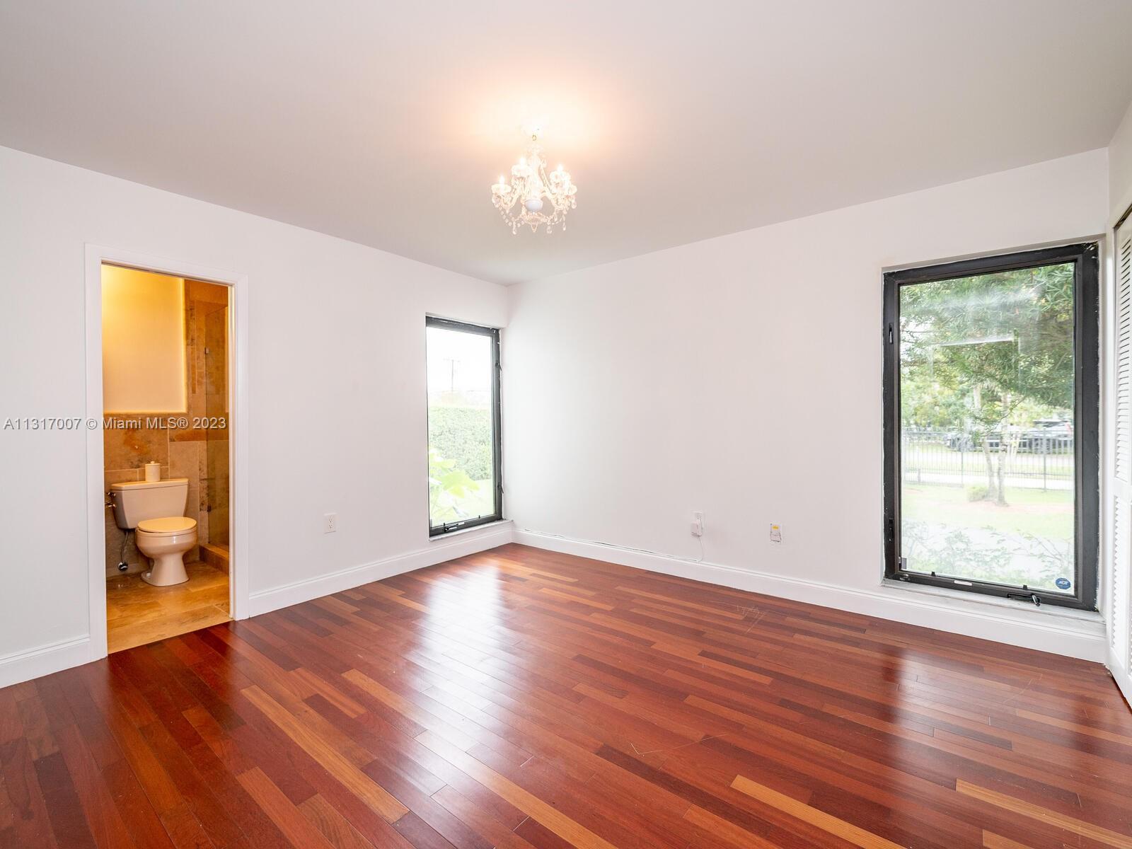 SPANISH VILLAS - Residential