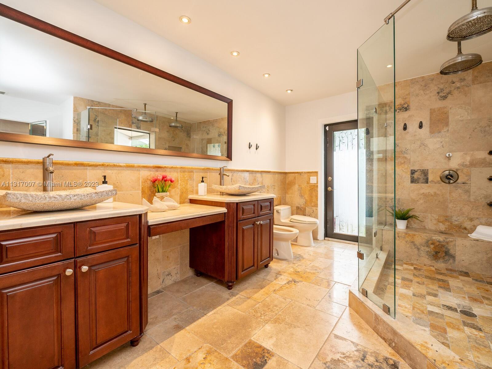 SPANISH VILLAS - Residential