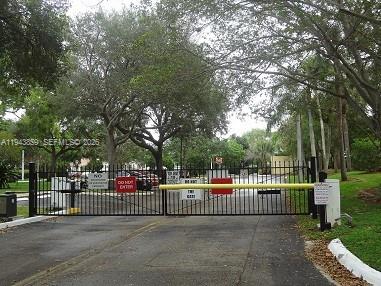 GRAND MARQUIS CONDO HOMES - Residential