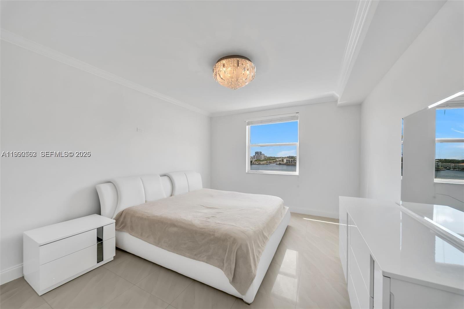 Porto Bellagio - Residential