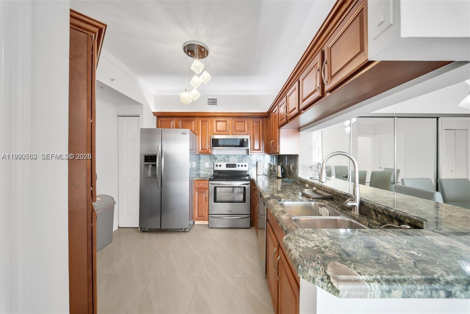 Porto Bellagio - Residential