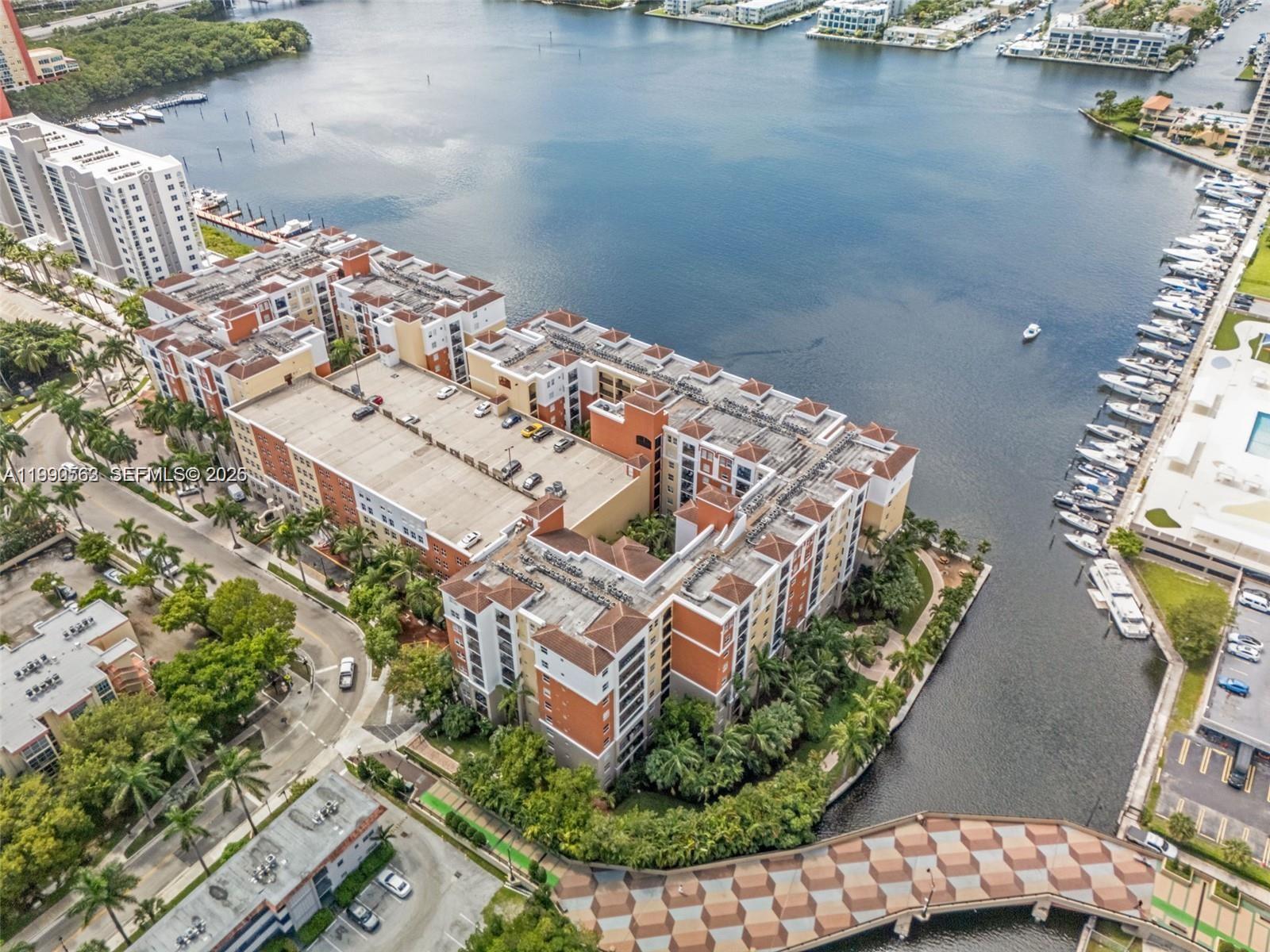 Porto Bellagio - Residential