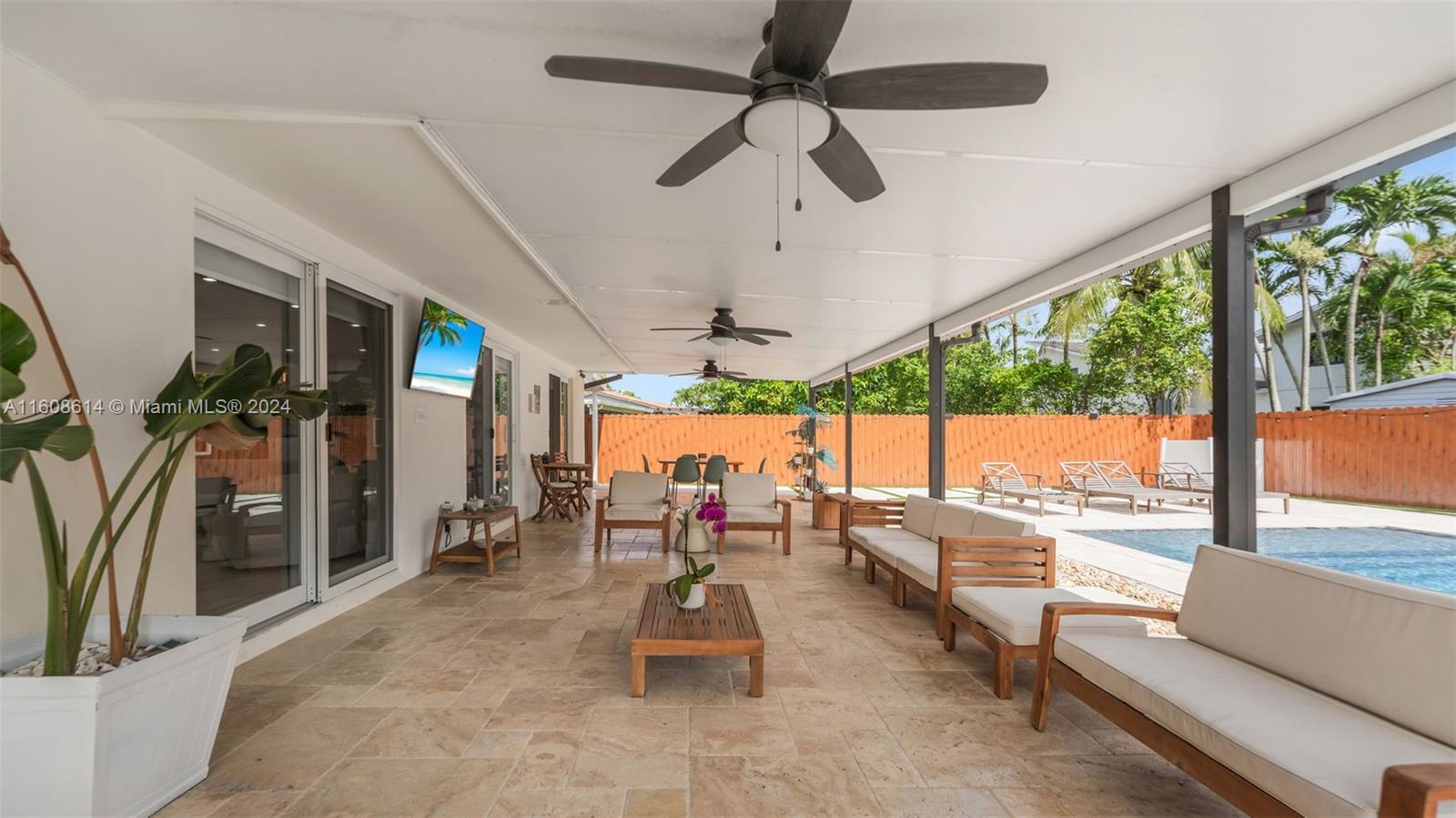 WINSTON PARK UNIT ONE - Residential