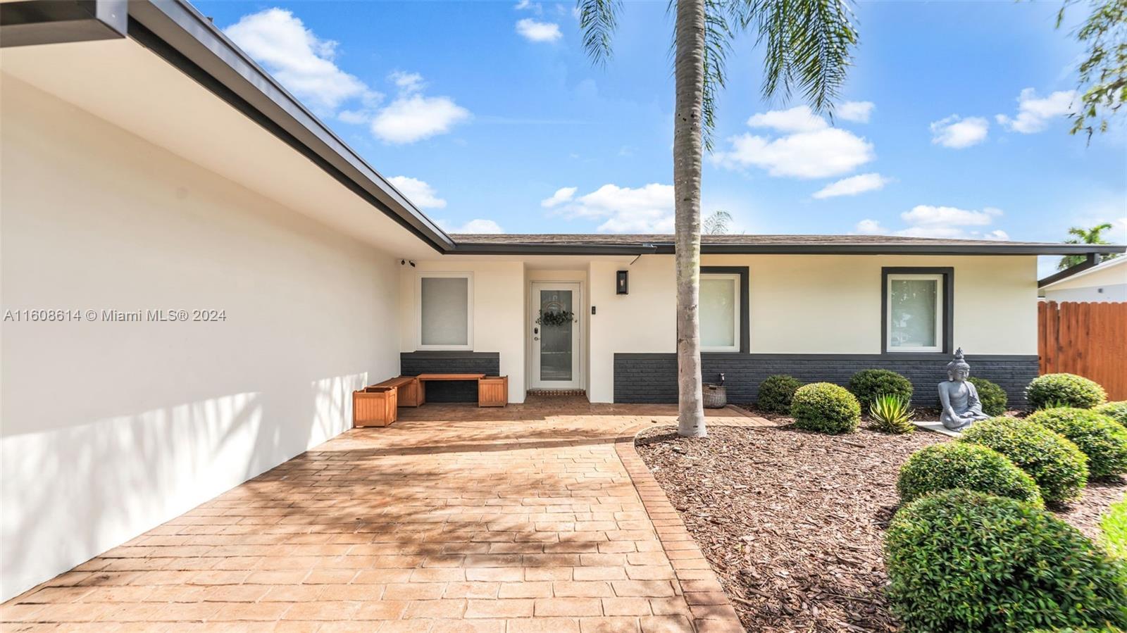 WINSTON PARK UNIT ONE - Residential
