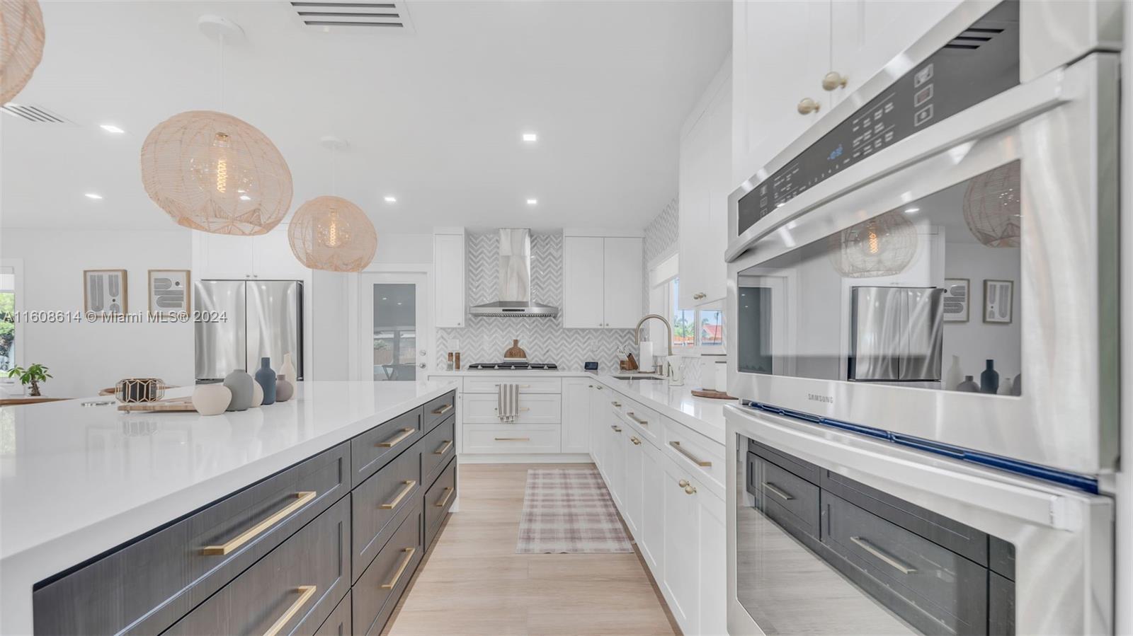 WINSTON PARK UNIT ONE - Residential