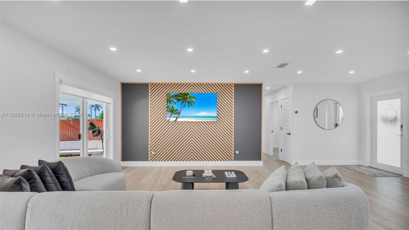 WINSTON PARK UNIT ONE - Residential