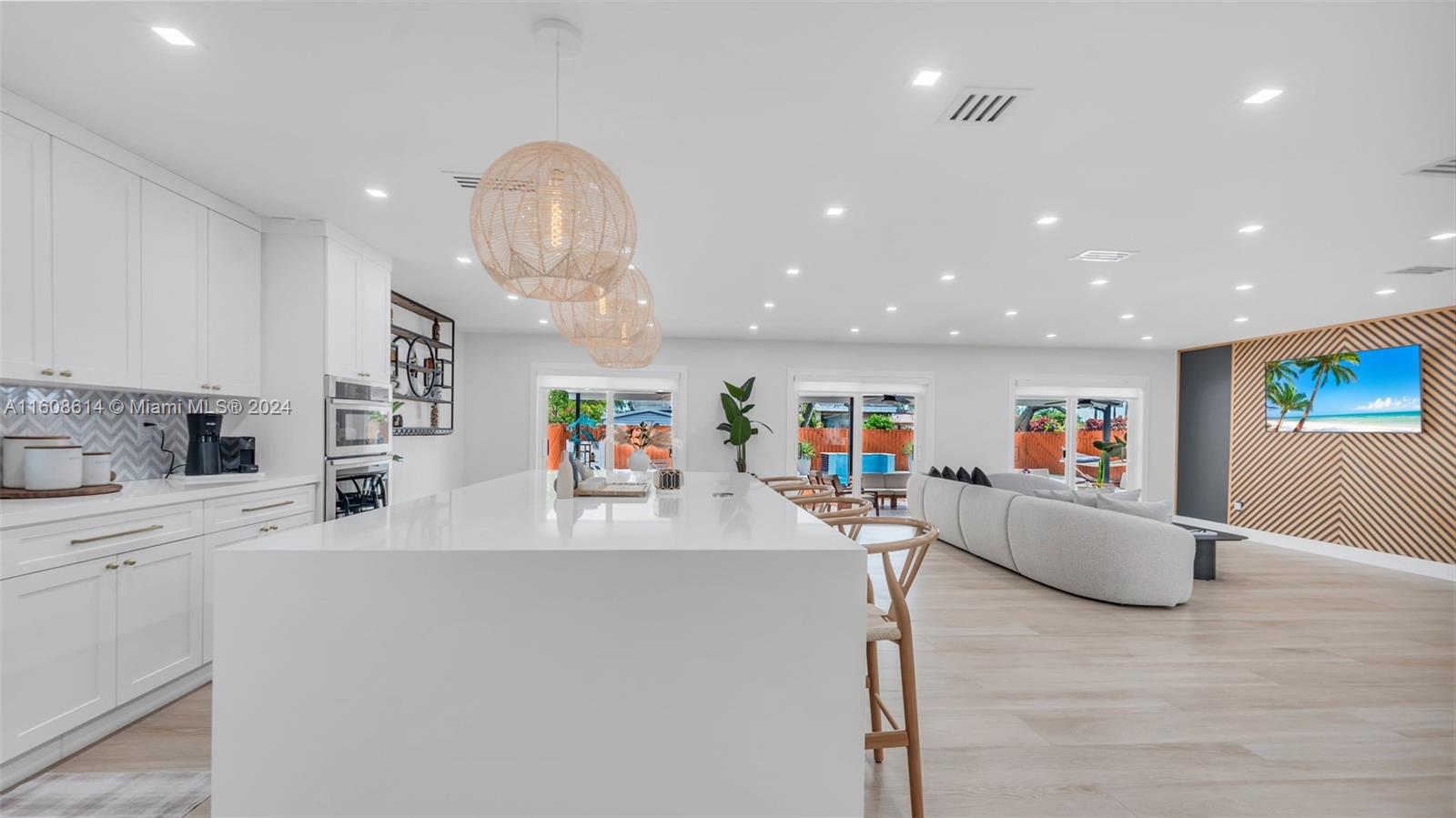 WINSTON PARK UNIT ONE - Residential