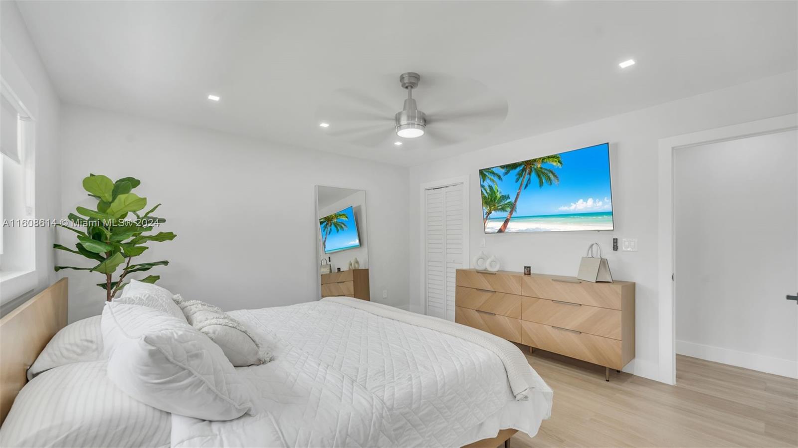 WINSTON PARK UNIT ONE - Residential