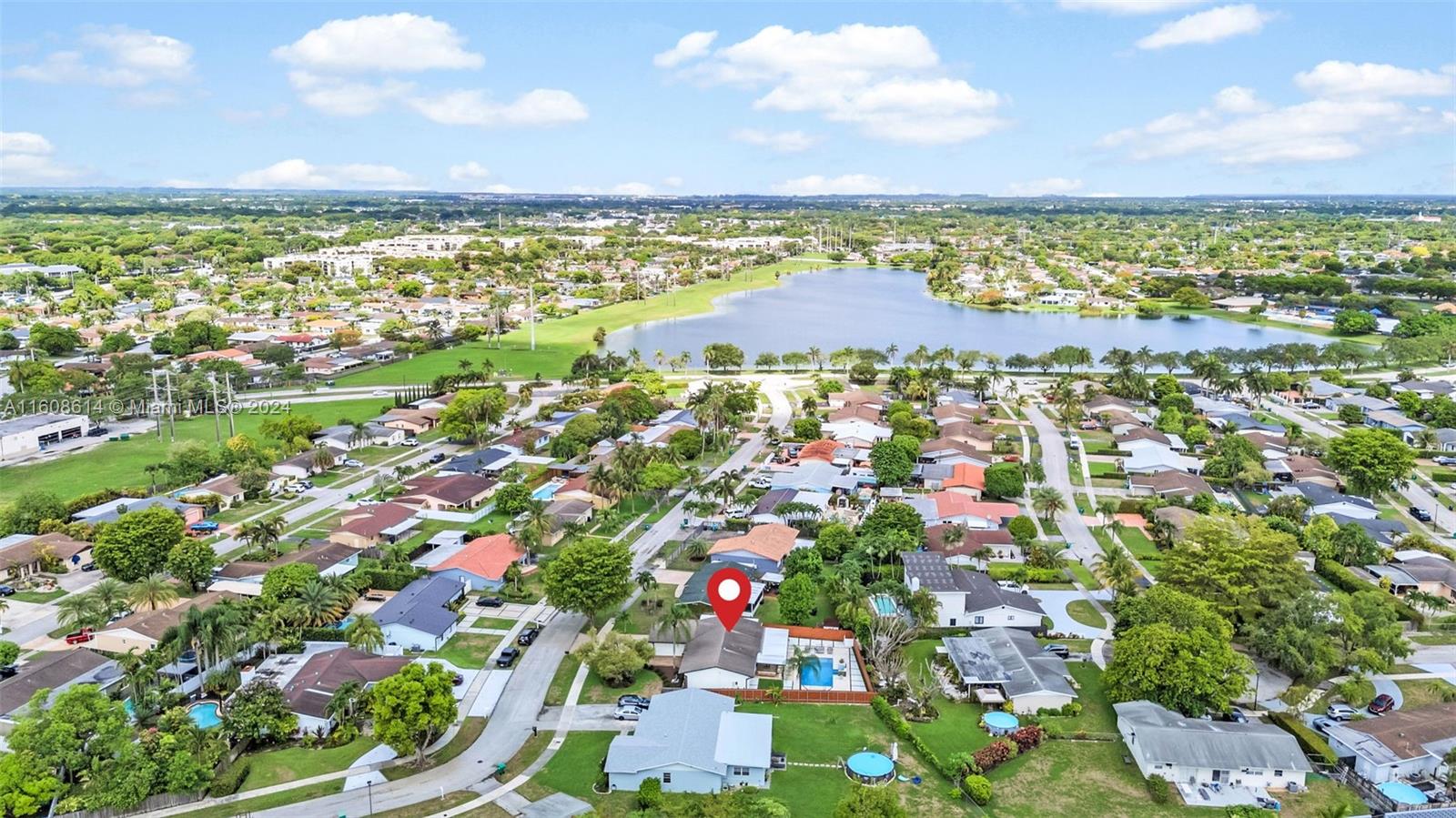WINSTON PARK UNIT ONE - Residential