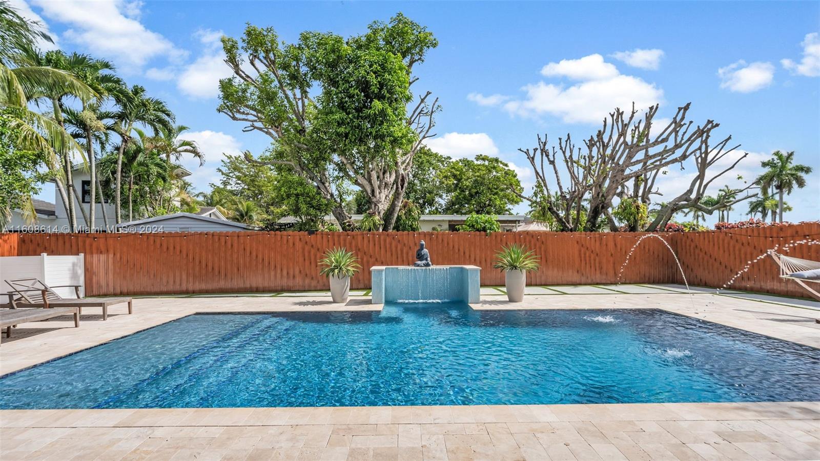 WINSTON PARK UNIT ONE - Residential