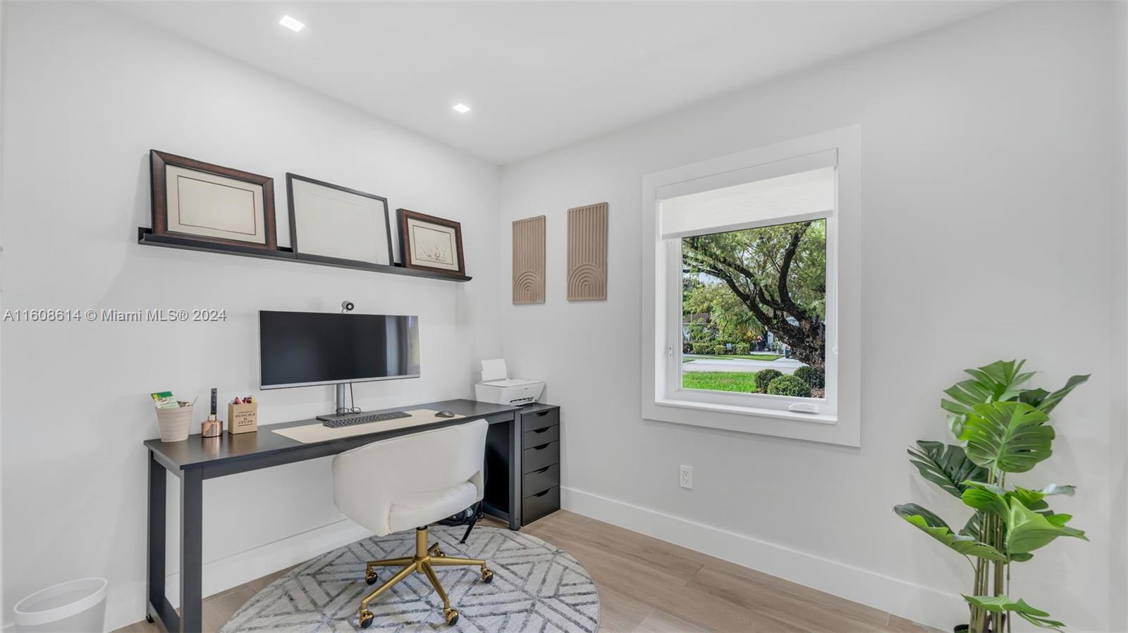 WINSTON PARK UNIT ONE - Residential