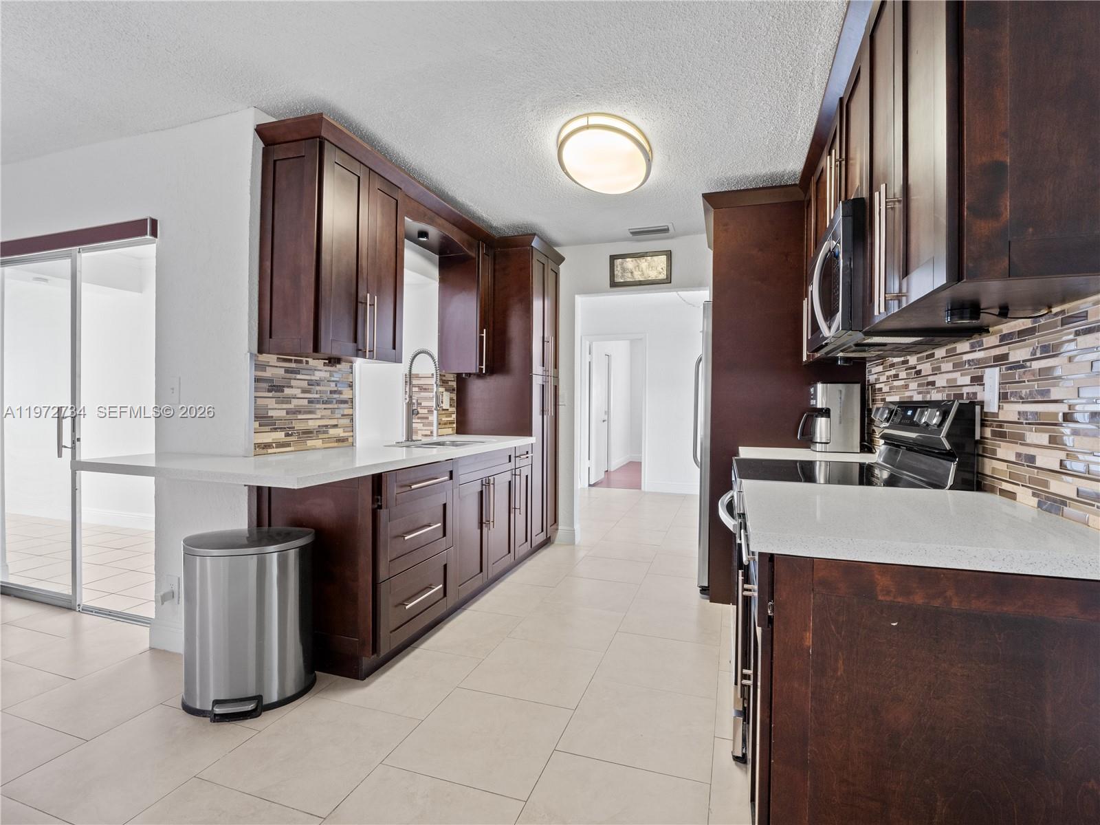 MAINLANDS OF TAMARAC LAKE - Residential