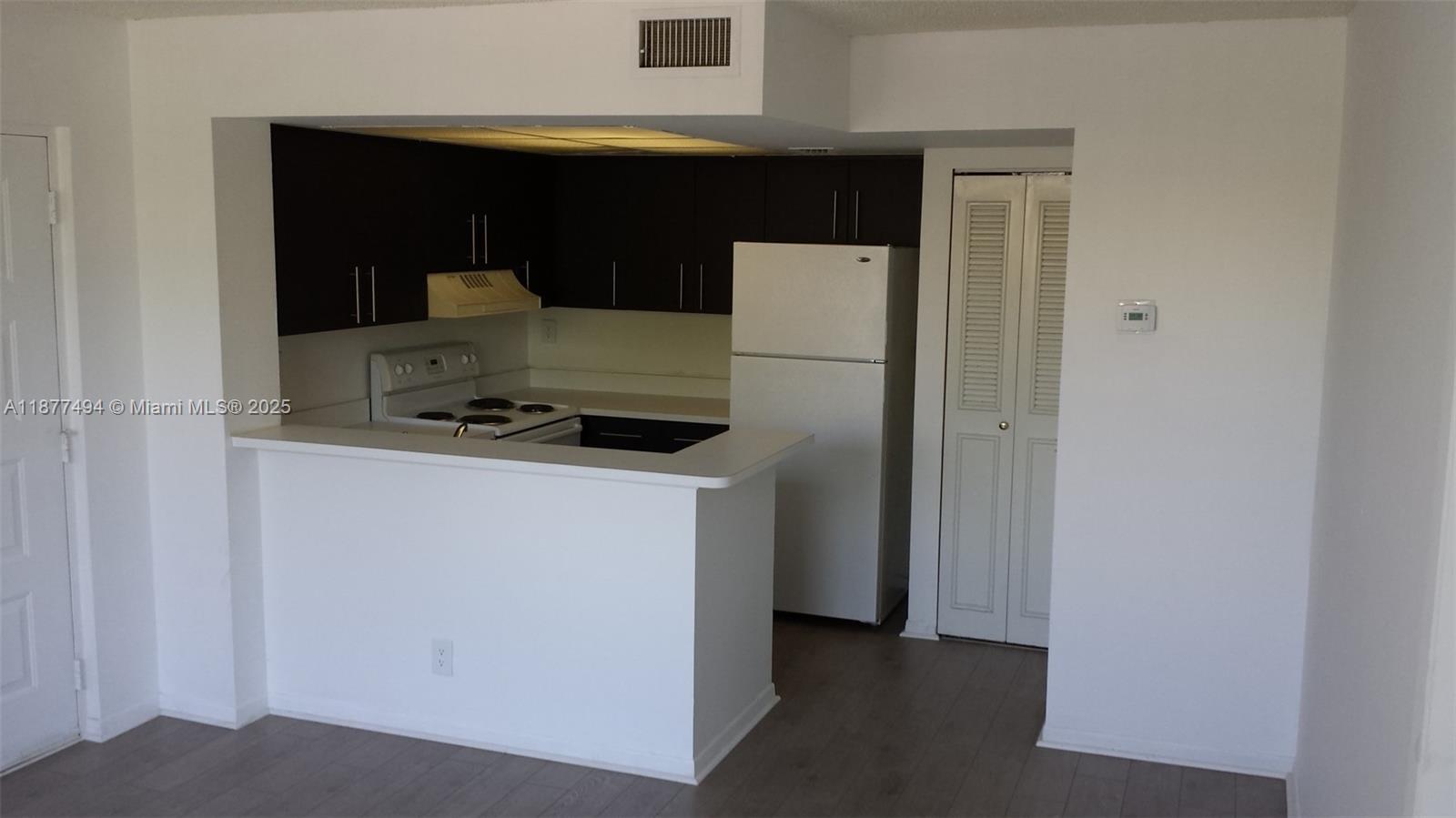 CLEAR LAKE CLUB CONDO - Residential