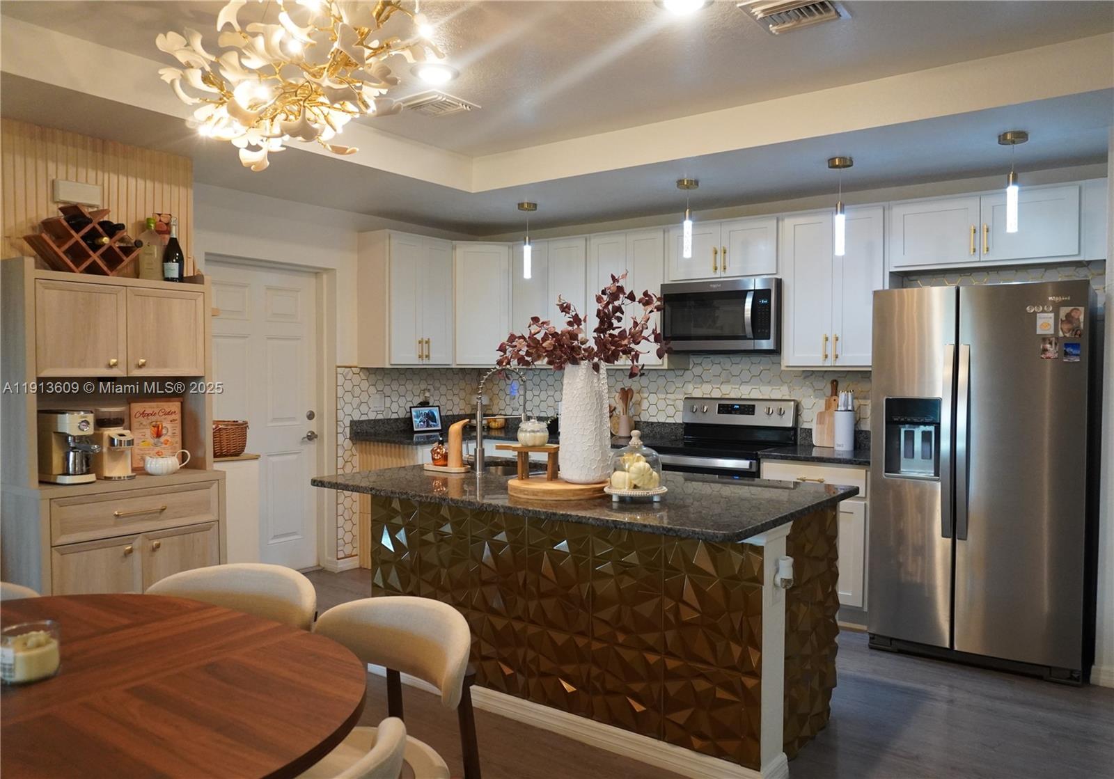 PORT LABELLE - Residential