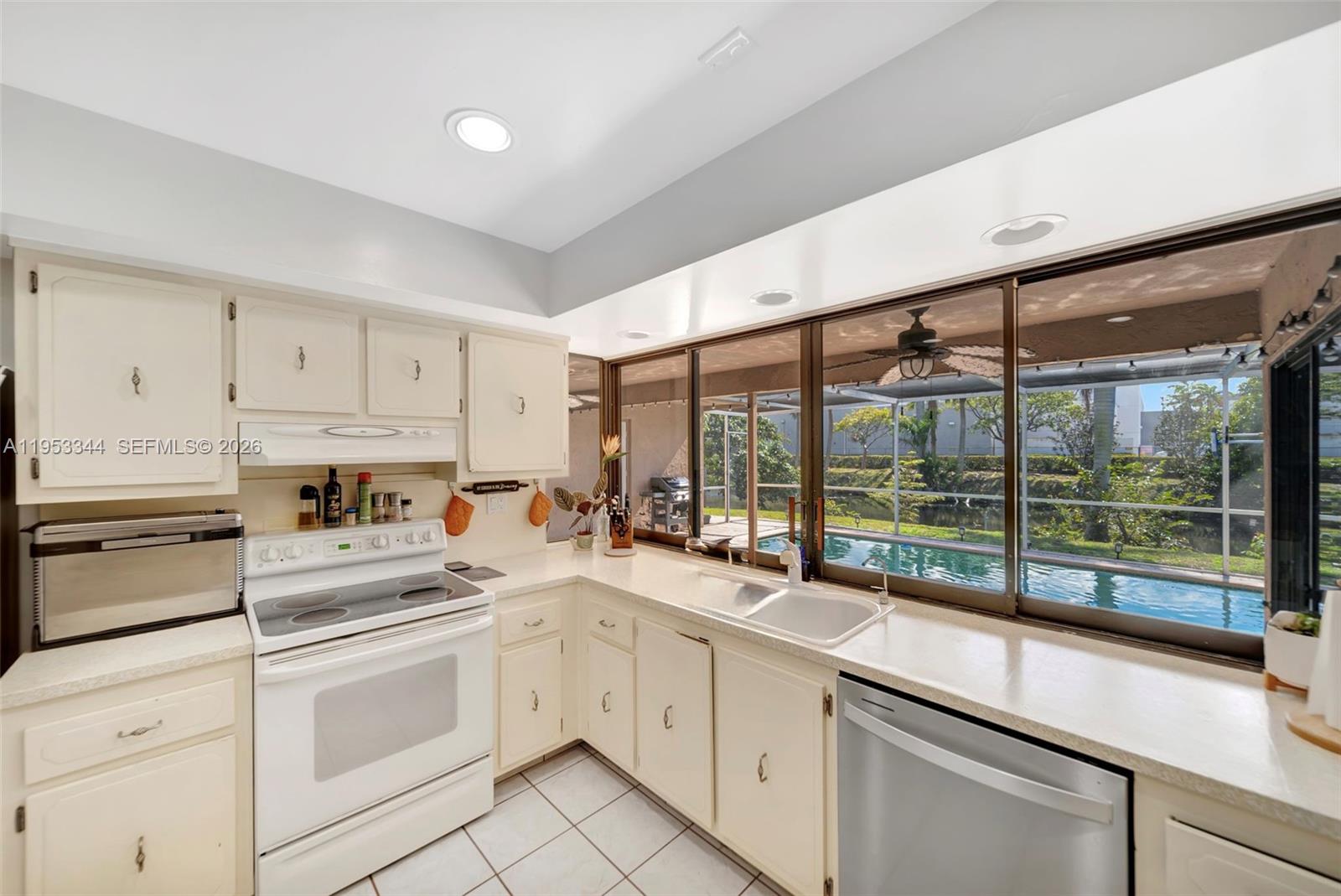 COOPER ESTATES SEC 2 - Residential