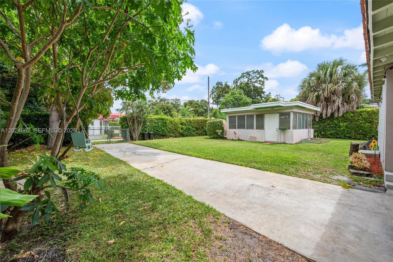 181 NW 110th St