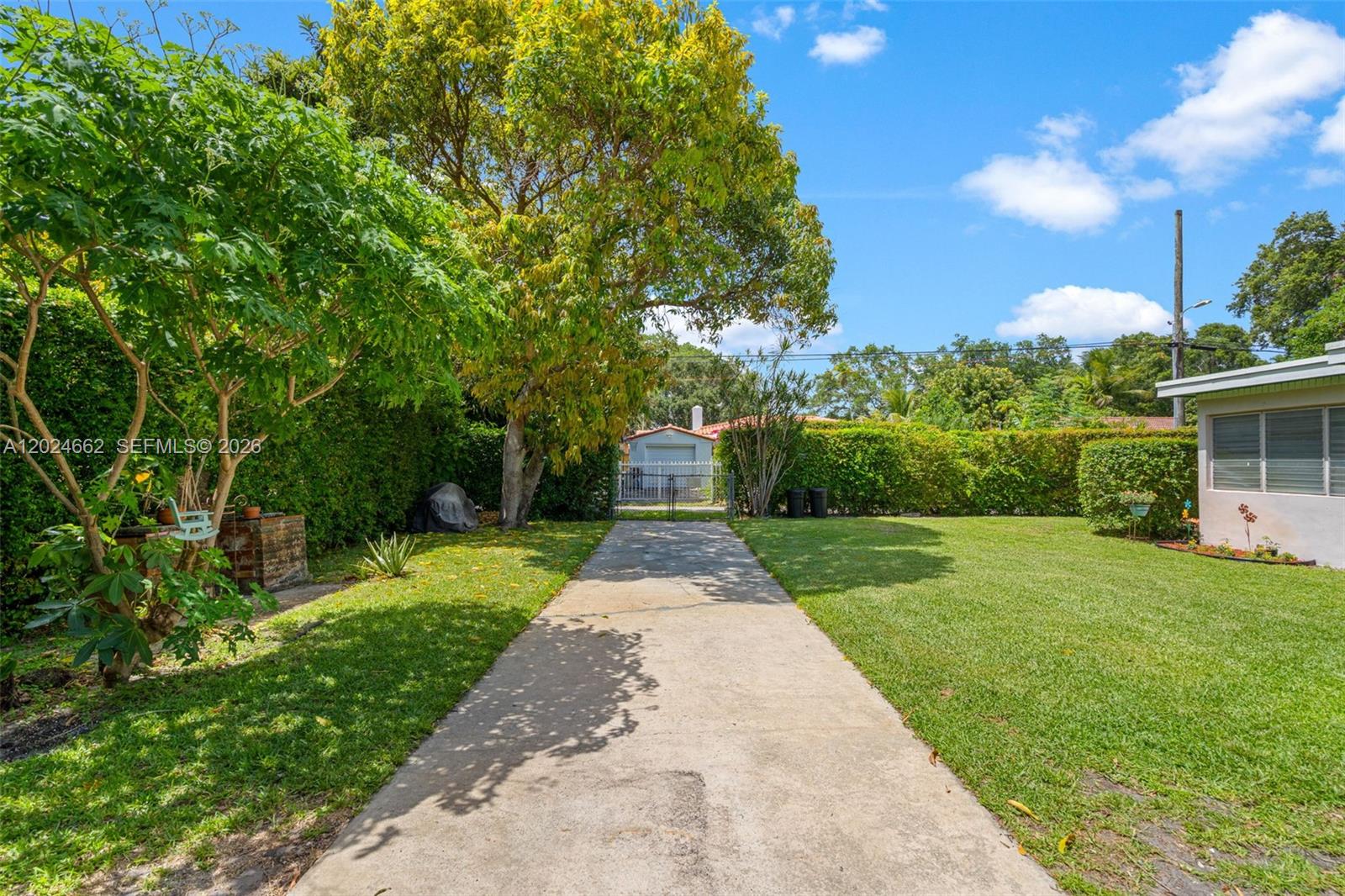 MIAMI SHORES EXTENSION - Residential