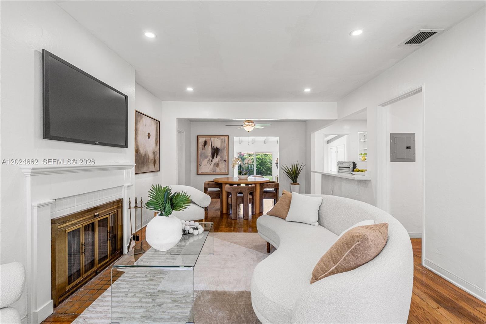 MIAMI SHORES EXTENSION - Residential
