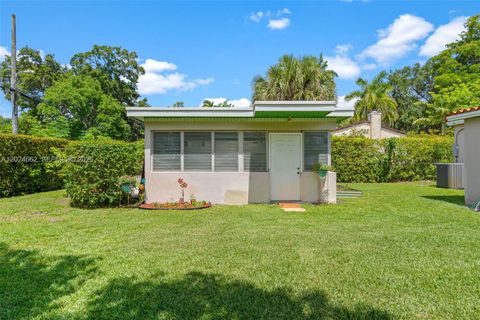 Tiny photo for 181 NW 110th St, Miami Shores, FL 33168 (MLS # A12024662)