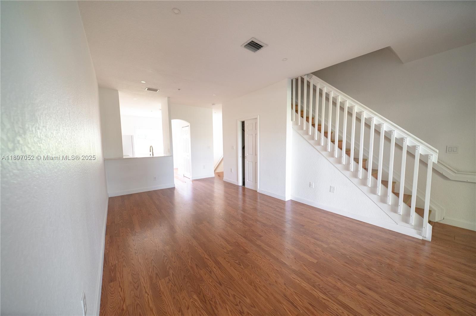 LAS BRISAS AT DORAL CONDO - Residential Lease