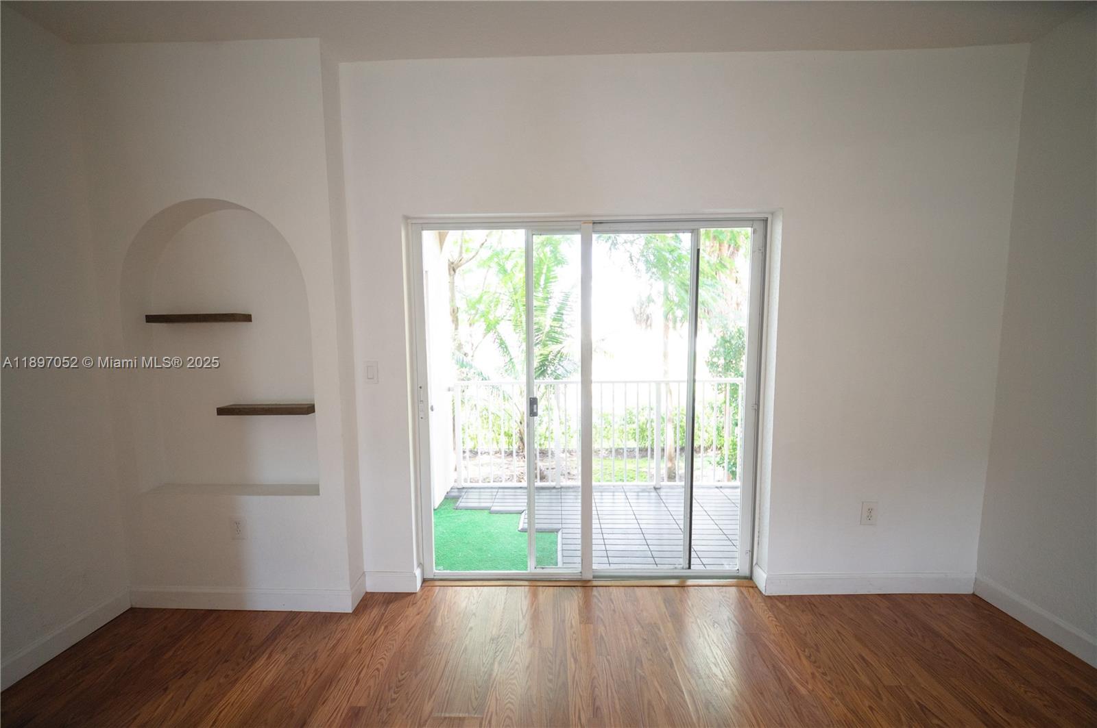 LAS BRISAS AT DORAL CONDO - Residential Lease