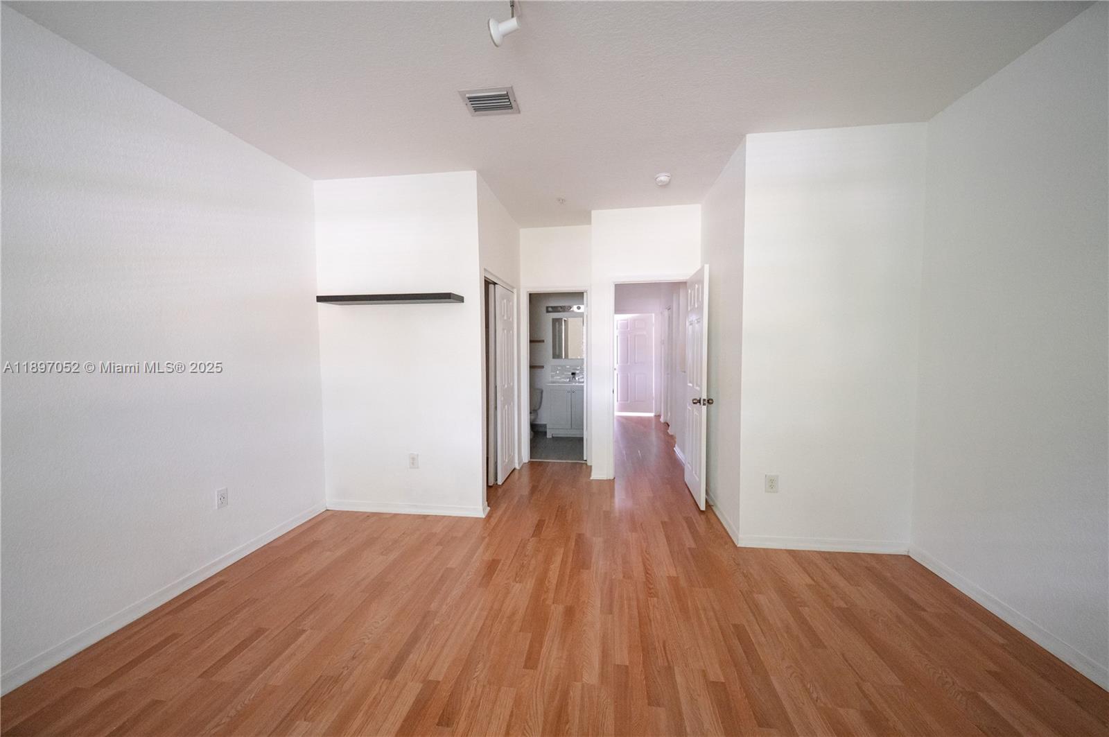 LAS BRISAS AT DORAL CONDO - Residential Lease