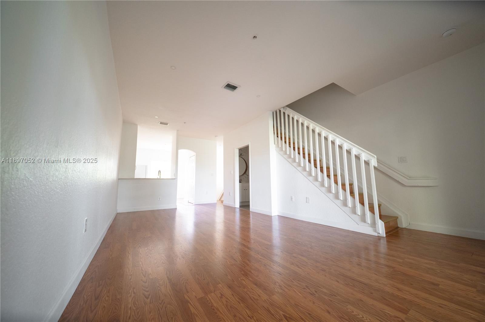 LAS BRISAS AT DORAL CONDO - Residential Lease